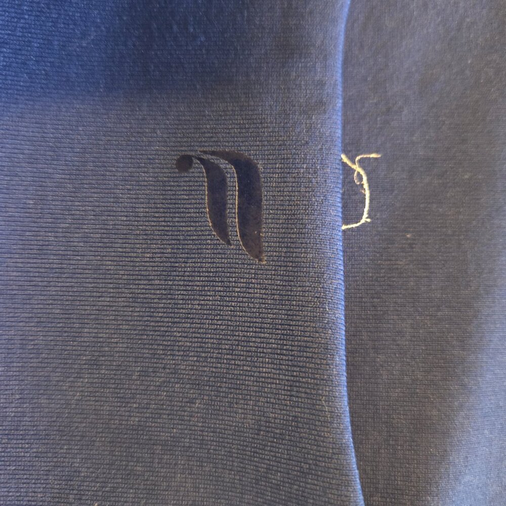 Fabletics Sports Bra - Picture 3 of 3